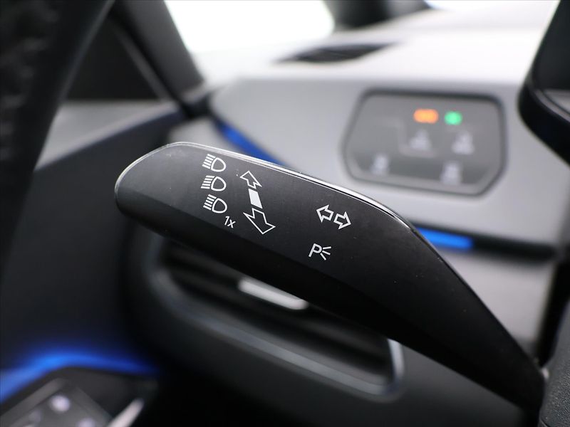 Volkswagen ID.3 0.0 107kW Business 58kWh - fotka 19 z 31