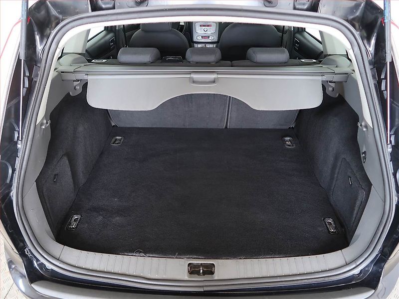 Ford Focus (2008) 1.6 TDCi, po STK - fotka 13 z 14