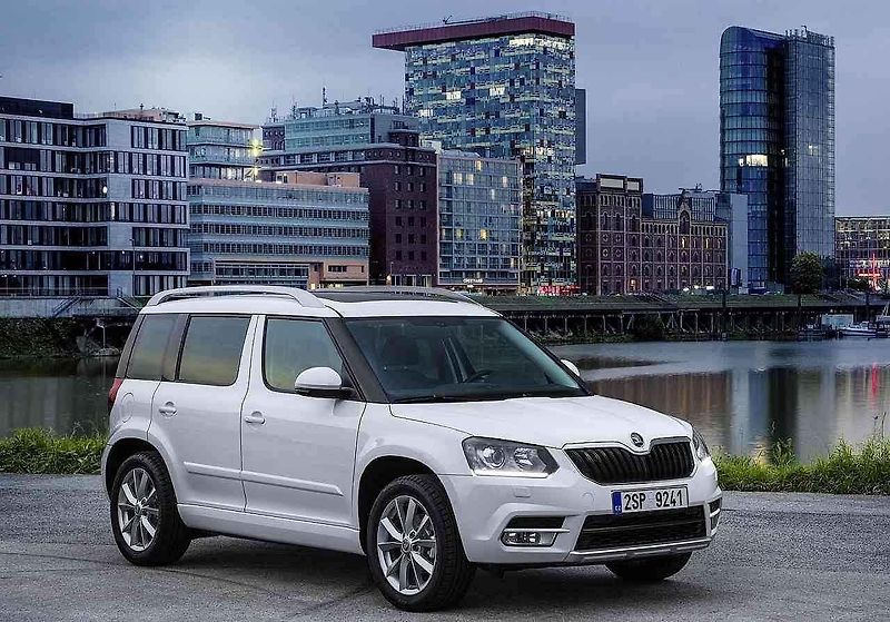 Škoda Yeti a Nissan Qashqai.