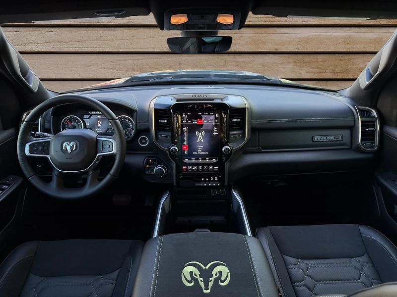 Dodge RAM (2020) + FINESHMACKER + CANYON LAKE + - fotka 20 z 24