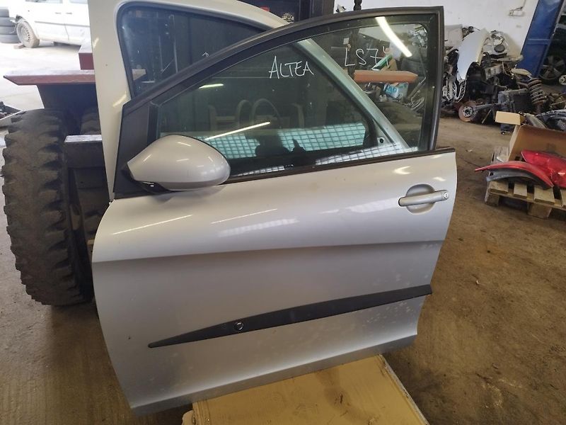 Seat Altea díly karoserie  - fotka 5 z 7