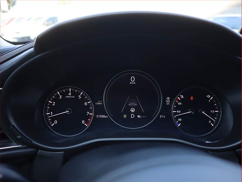 Mazda CX-30 (2019) Skyactiv-G 2.0 - fotka 11 z 22