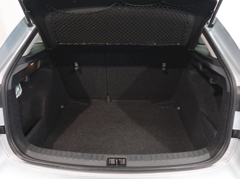 Škoda Scala (2024) SELECTION 1.0TSI 85KW - fotka 37 z 38