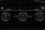 Volkswagen Passat 2.0 TDi CR HIGHLINE, NAVI, LED - náhled 30