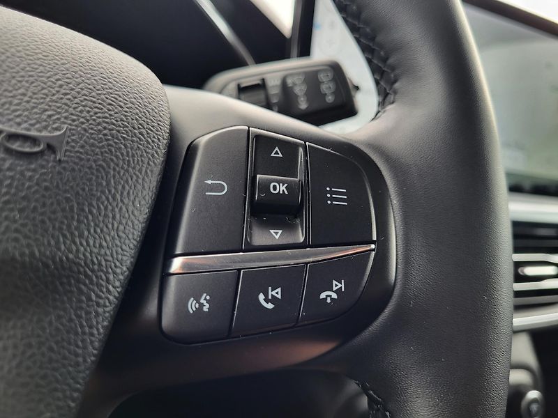 Ford Focus 1.0 EcoBoost mHEV Active X - fotka 21 z 46