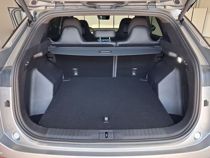 Omoda 7 (2026) 7 PHEV Luxury - fotka 28 z 28