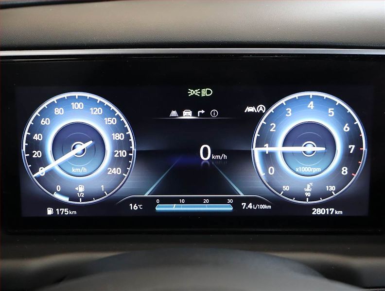 Hyundai Tucson (2023) 1.6 T-GDI - fotka 11 z 26