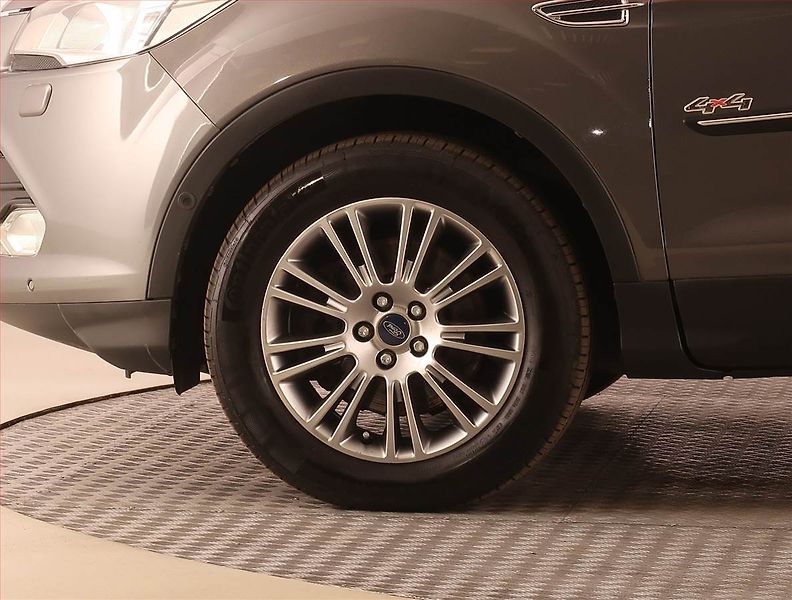 Ford Kuga (2014) 2.0 TDCi, 4X4, Serv.kniha - fotka 14 z 21