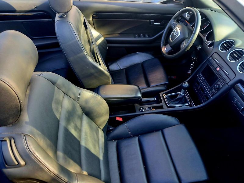 Audi A4 2.0 /103kW - fotka 6 z 16
