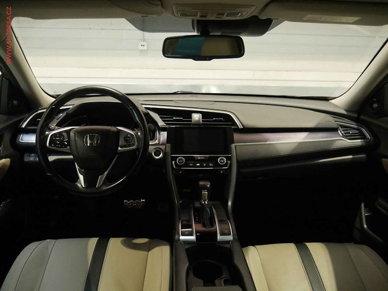 Honda Civic (2017) 1.5VTEC Turbo, servis.kniha - fotka 8 z 21