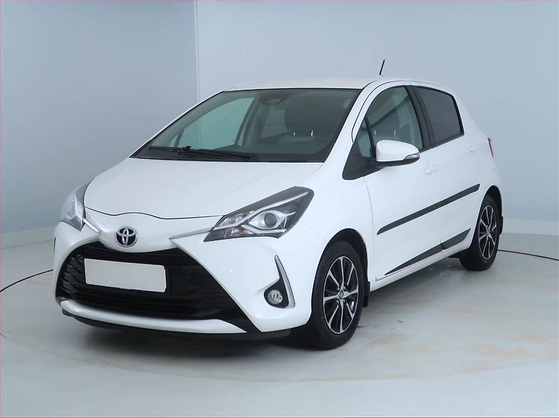 Toyota Yaris (2018) 1.5 Dual VVT-i, Serv.kniha - fotka 2 z 14