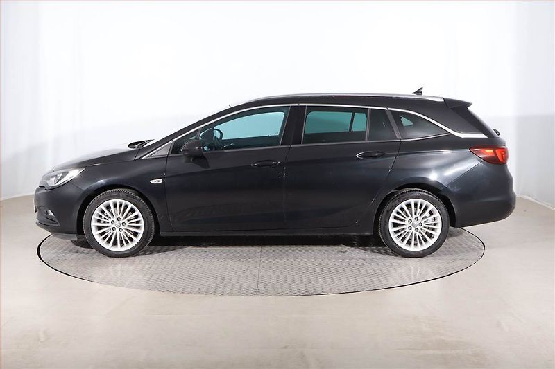 Opel Astra (2016) 1.6 CDTI, Automat, Serv.kniha - fotka 3 z 22