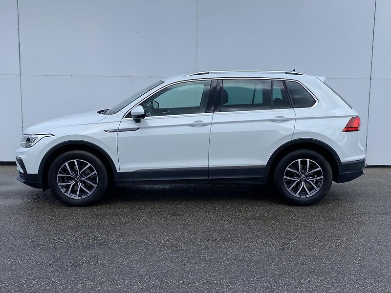 Volkswagen Tiguan 2,0 TDI 110 kW DSG Life - fotka 4 z 28