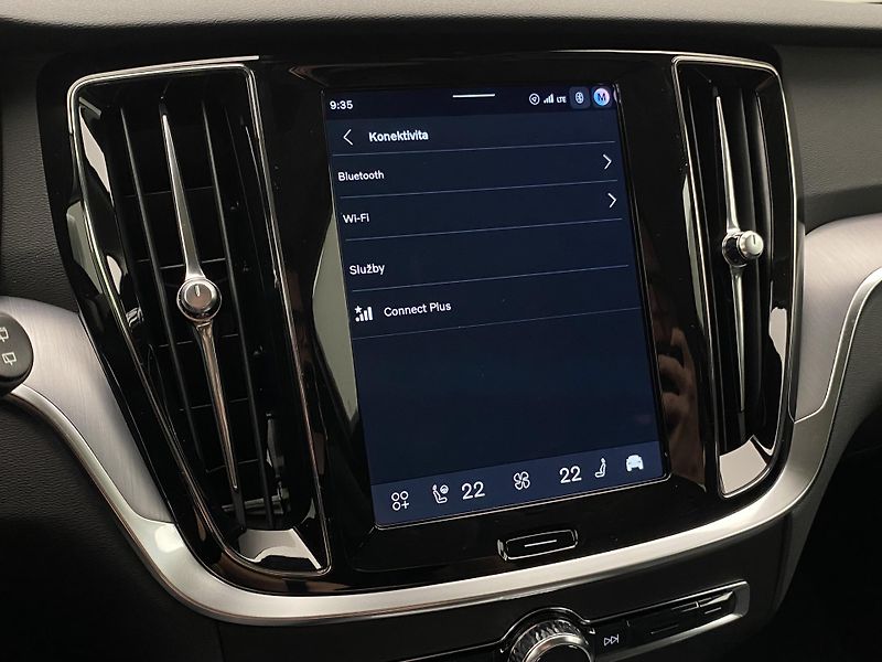 Volvo V60 (2026) B4 AUT CORE - fotka 51 z 56