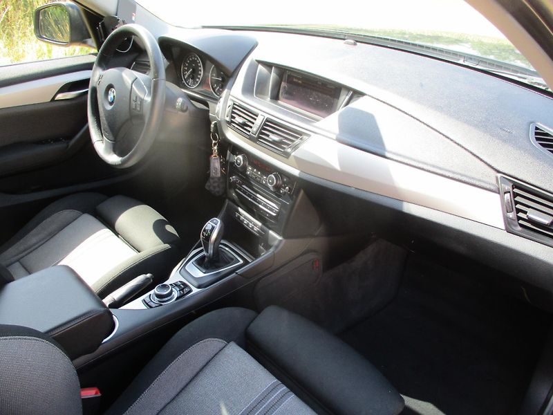 BMW X1 3.0d Xdrive*A/T*NAVI*XEN*ČR  - fotka 28 z 48
