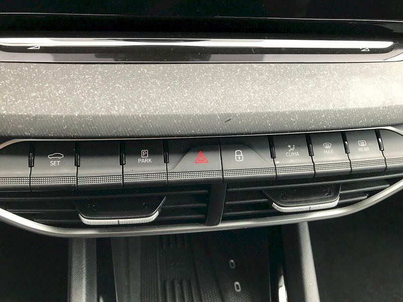 Škoda Octavia (2025) COMBI TOP SELECTION 1,5 TSI 11 - fotka 24 z 27