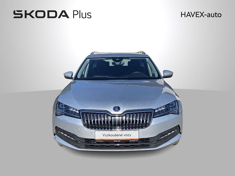 Škoda Superb (2023) Combi 2.0 TDI DSG Style - fotka 4 z 35