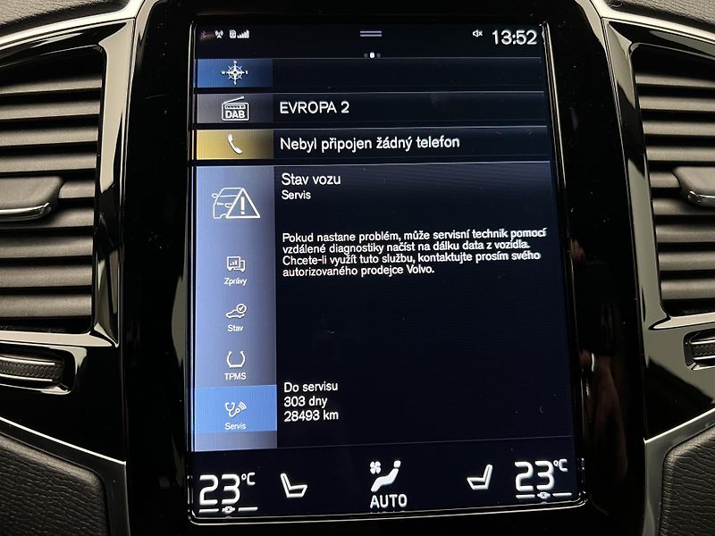 Volvo XC90 B5 AWD MOMENTUM PRO 7 MÍST - fotka 33 z 44
