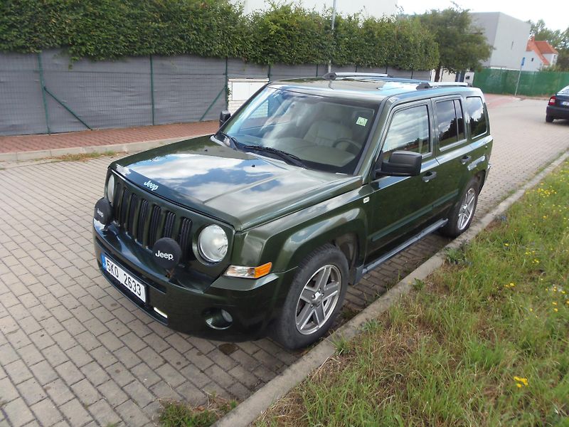 Jeep Patriot (2008) 2.4i LPG automat nová STK - fotka 1 z 21