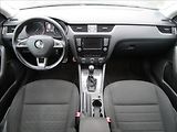 Škoda Octavia Combi 2.0TDi DSG, Scout - náhled 7