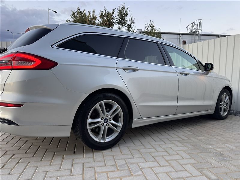 Ford Mondeo 2,0 TDCi TITANIUM tažné ČR - fotka 18 z 50