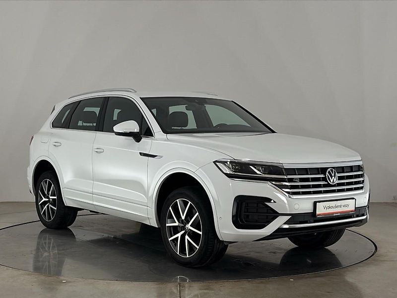 Volkswagen Touareg R-Line - fotka 14 z 30