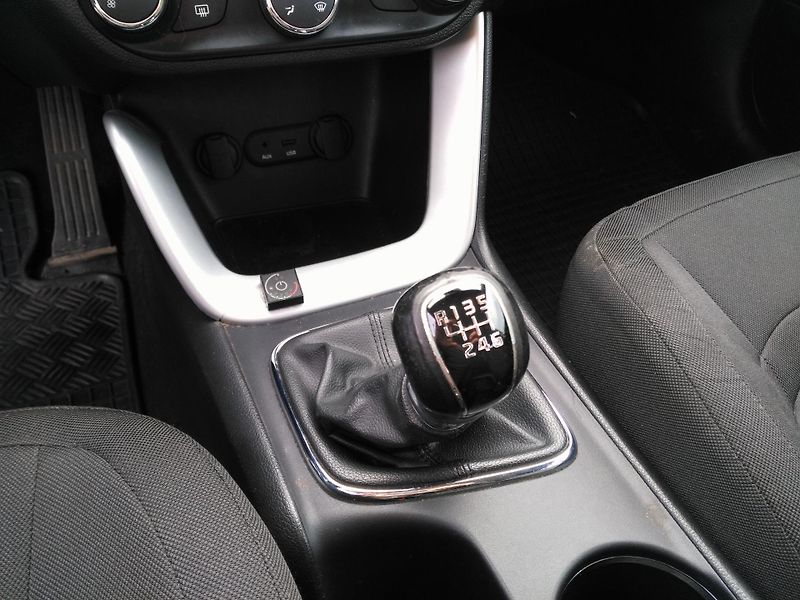 Kia Ceed 1,4i + LPG - fotka 20 z 26