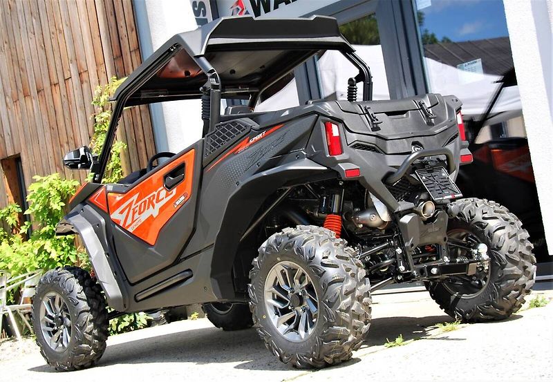 CFMOTO (2026) Gladiator Z950 Sport ORANGE - fotka 6 z 20