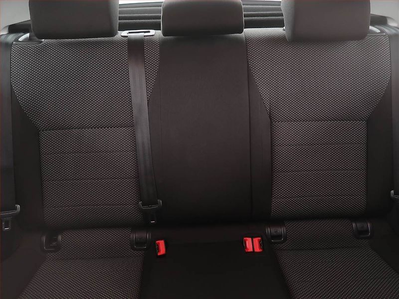 Škoda Octavia (2017) 2.0 TDI, Tempomat - fotka 10 z 17
