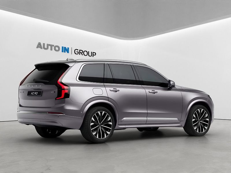 Volvo XC90 (2026) BRIGHT B5 PLUS, vzduch.odpr. - fotka 4 z 9