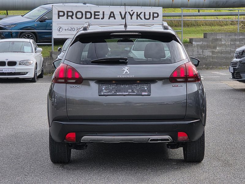 Peugeot 2008 (2019) 1.2 PT 130 GT line MAN 6 - fotka 4 z 30