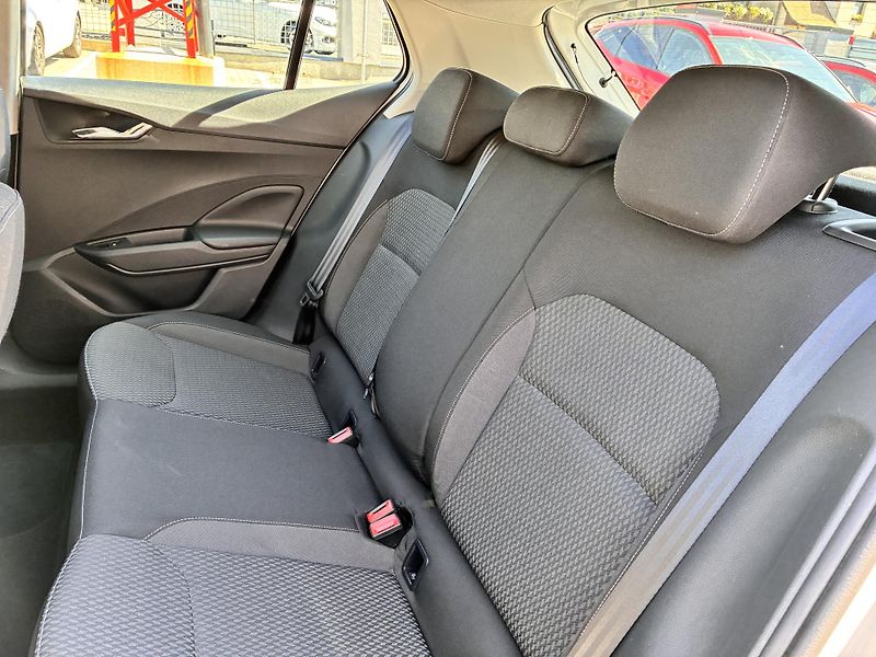 Škoda Fabia 1.0TSI-81KW,1.MAJITEL,STYLE... - fotka 13 z 31