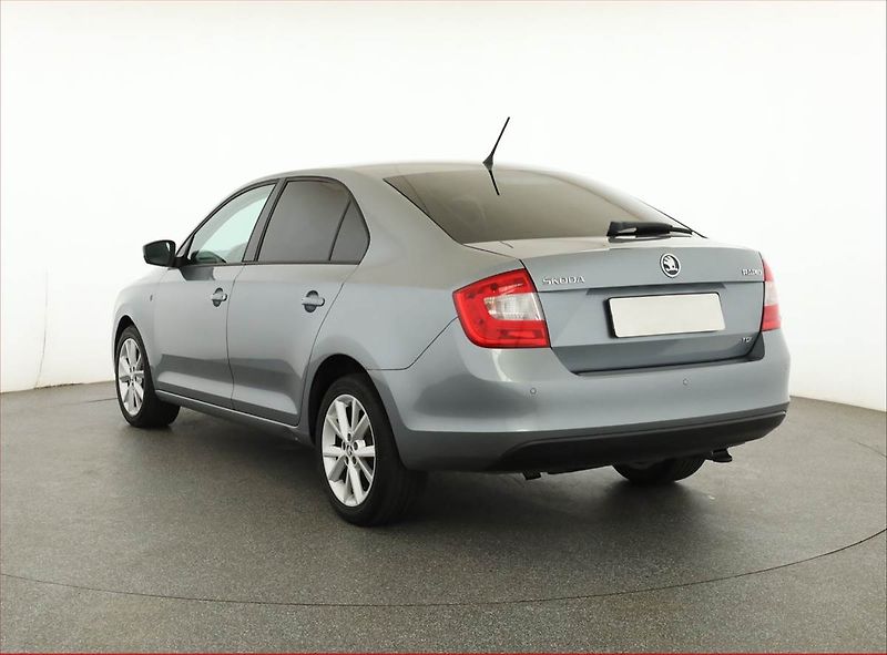 Škoda Rapid (2013) Elegance 1.6 TDI - fotka 4 z 15