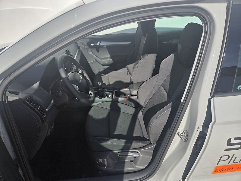 Škoda Karoq Selection 1,5TSI 110kW - fotka 7 z 13