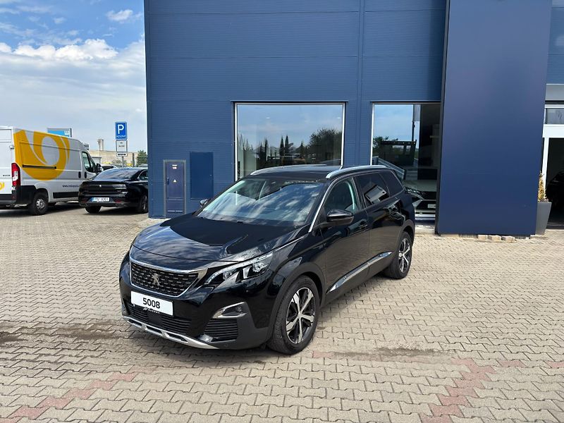 Peugeot 5008 (2019) ALLURE 1.6 PT 180k PANORAMA - fotka 3 z 21