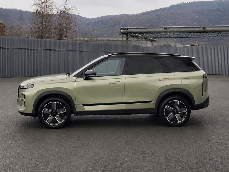 Jaecoo 7 (2026) 1,6 TGI 7AT Exclusive 4x4 - fotka 5 z 47