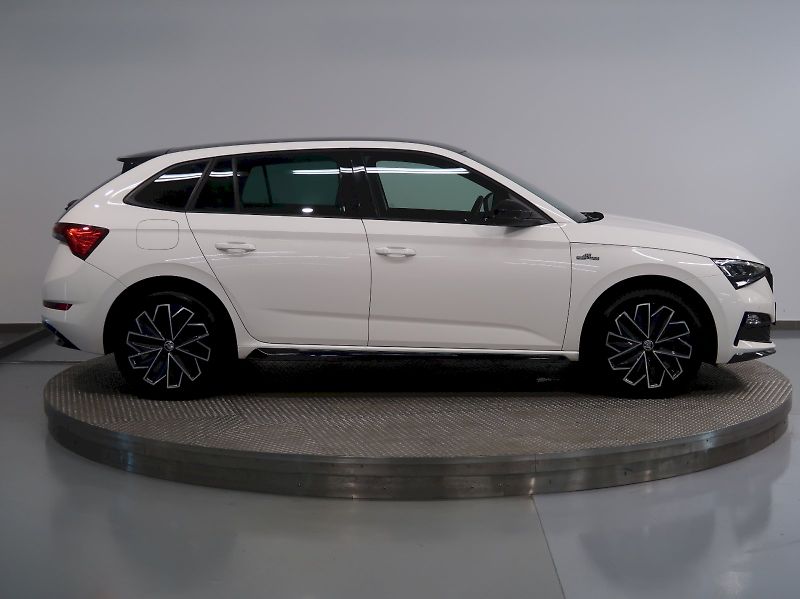 Škoda Scala (2023) MONTE CARLO 1.5TSI 110KW PANOR - fotka 8 z 40