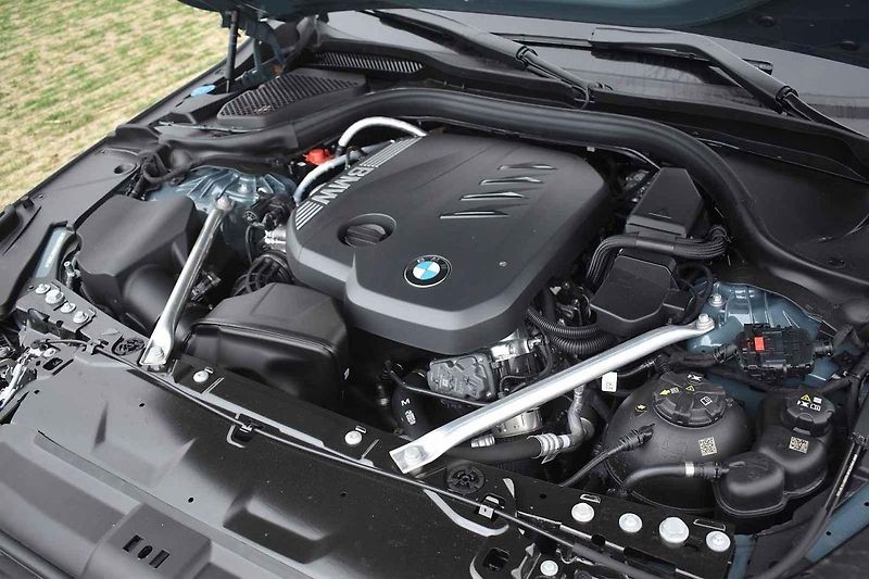 Nové BMW 5 je určeno ke klidnějšímu cestování