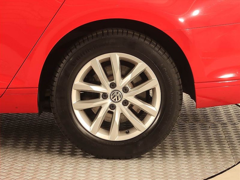 Volkswagen Passat (2016) Comfortline 1.6 TDI - fotka 14 z 17