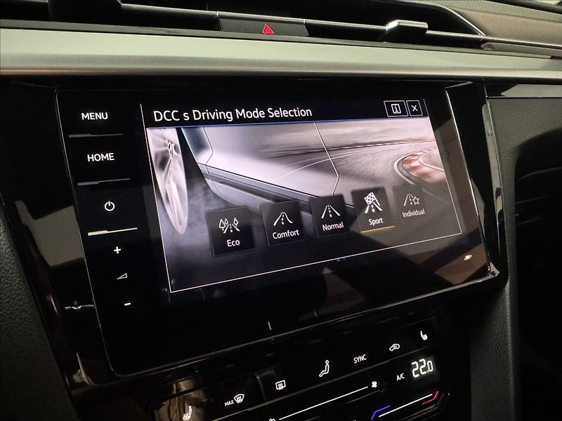 Volkswagen Arteon Shooting Brake 2,0 TDi  DSG R-Line IQ Light V - fotka 36 z 50