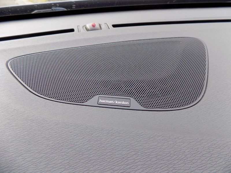 Volvo V60 (2016) 2.0-D4/Inscription/LED/DPH/ - fotka 35 z 44