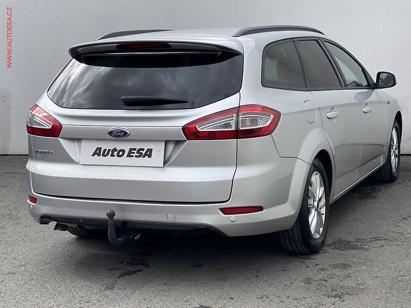 Ford Mondeo (2012) 2.0 TDCi, Champions - fotka 4 z 18
