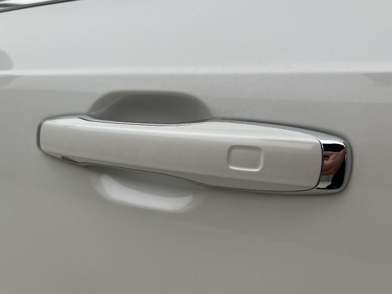 Volvo XC90 B5 AWD BRIGHT PLUS AUT 7 MÍST  - fotka 16 z 50