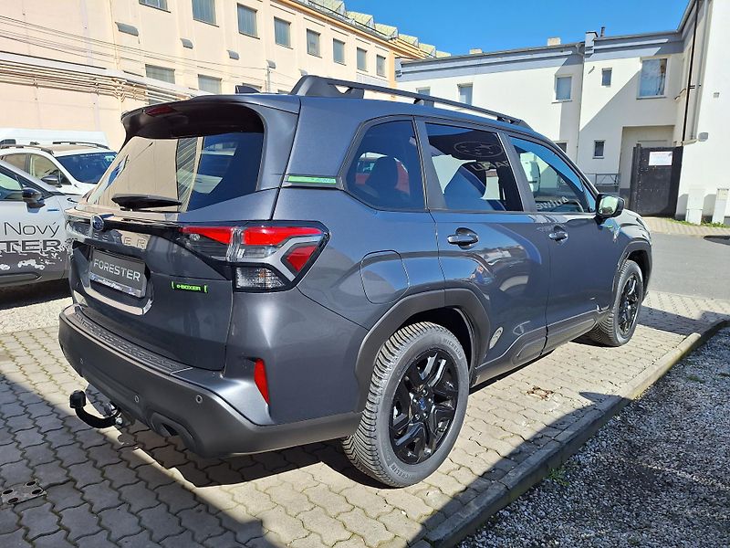 Subaru Forester (2026) Field MR26 -82.000 Kč - fotka 3 z 25