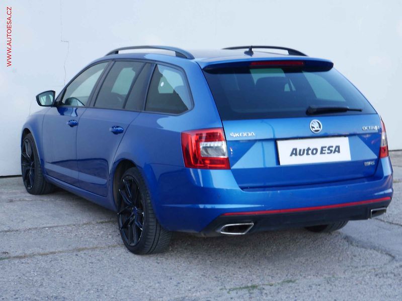 Škoda Octavia (2015) 2.0 TDi, RS Challange, DSG - fotka 4 z 20