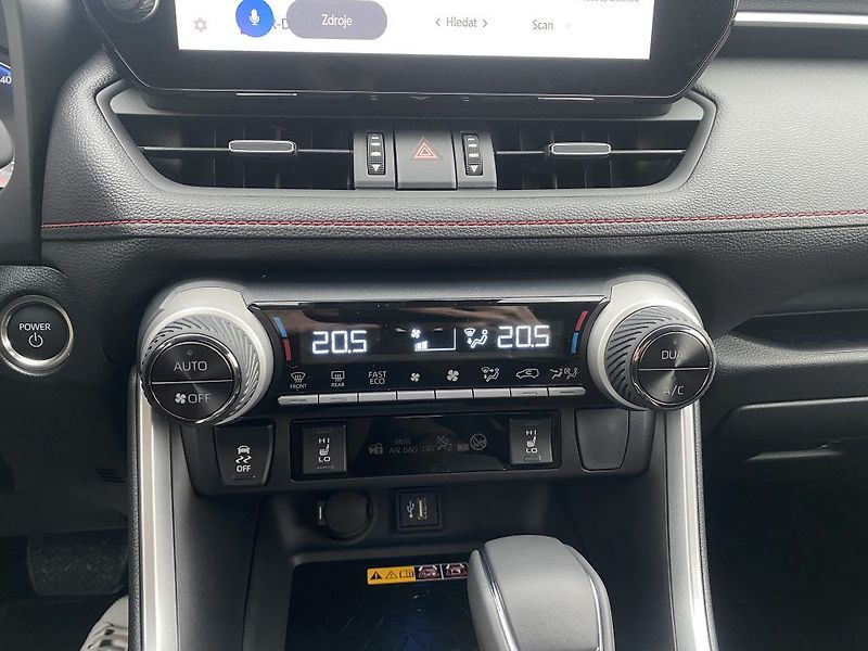 Toyota RAV4 2.5 Plug-in 185 Selection - fotka 20 z 23