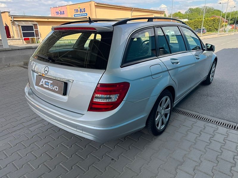 Mercedes-Benz Třídy C (2012) C 200 CDI kombi - fotka 5 z 47