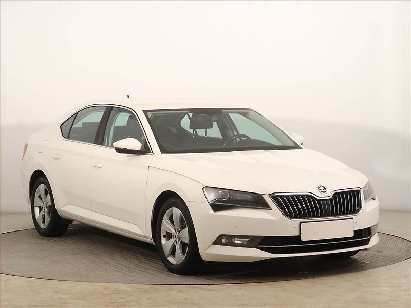 Škoda Superb (2018) Ambition Plus 2.0 TDI, Automat - fotografie inzerátu