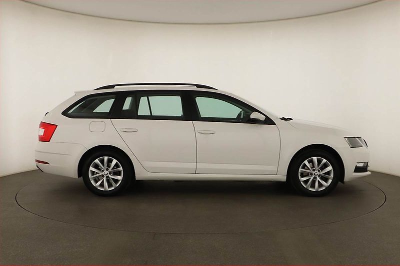 Škoda Octavia (2017) Ambition 1.4 TSI CNG - fotka 6 z 16