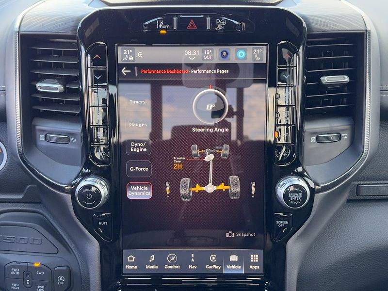 RAM 1500 (2024) Laramie 5.7 V8 HEMI LIFT - fotka 29 z 49